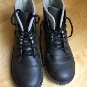 Old Navy boys fashion boot